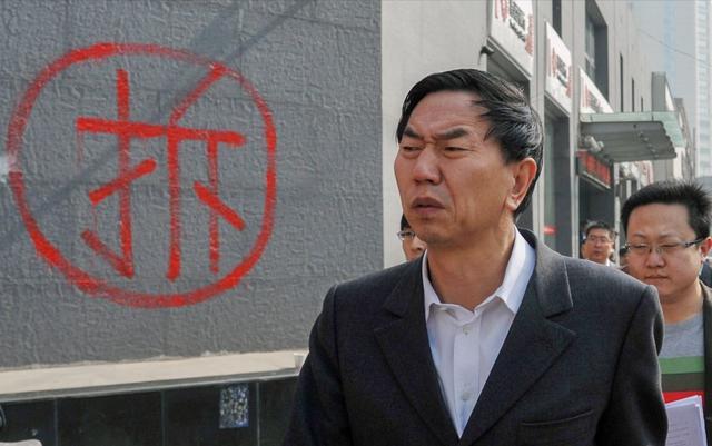 耿彦波市长：从“耿疯子”到“耿菩萨”