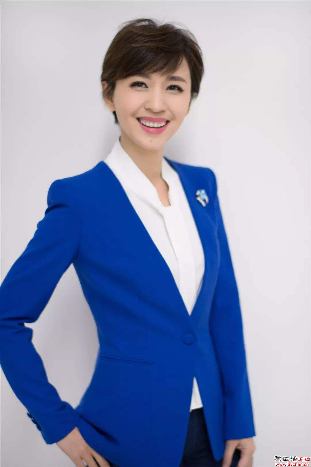 《新闻联播》欧阳夏丹：父亲早逝，她托起母亲的晚年