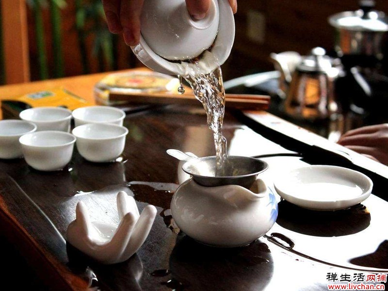 喜欢喝茶吗？那你知道如何泡好一杯功夫茶吗？