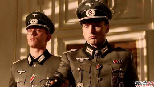 二战德军盖世太保军服是怎么设计的？为何英气逼人，吸引不少“德粉”？