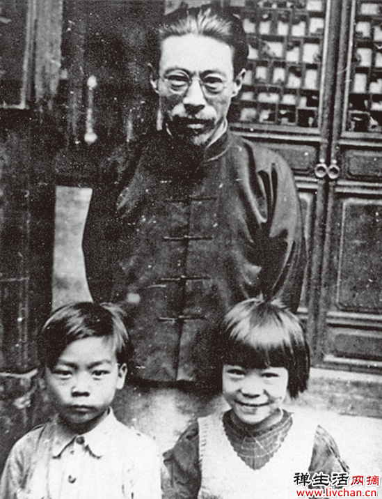 斗士、诗人之外，原来闻一多画画也这么厉害