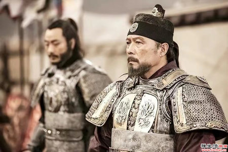 岳飞被杀后，一支后代逃到韩国，成了开国元勋，现在回国认祖归宗