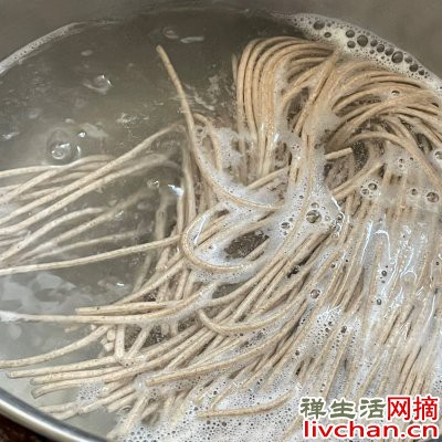 阳春荞麦面我家吃了十年，竟然还没吃腻！