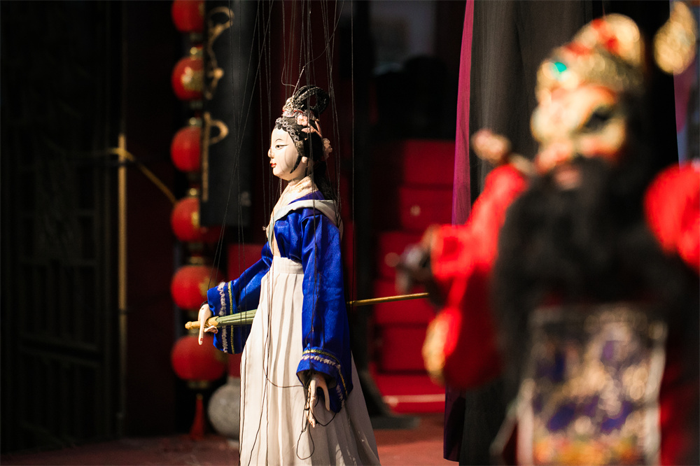 到泉州看悬丝傀儡：刻木为人，宛然如生