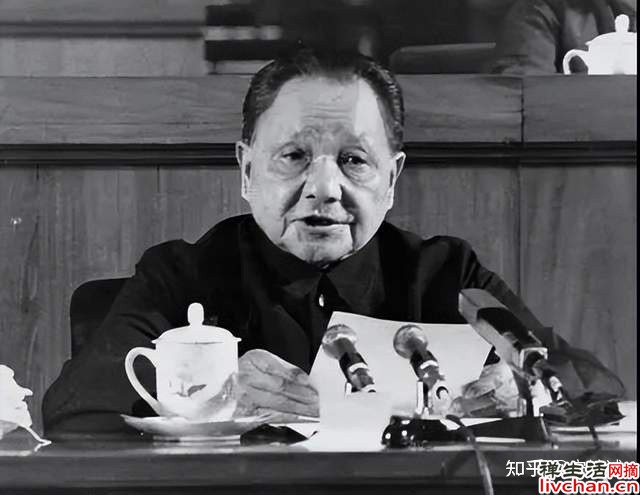 1982年，中英香港谈判陷入僵局，邓小平：这个局面毛主席早已料到