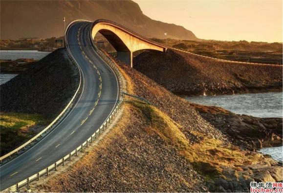 世界上距离最长的公路，长度约5万千米，比赤道还长