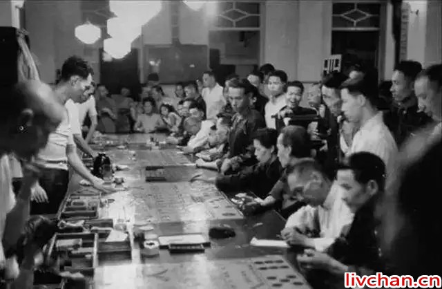 盛恩颐：民国“头号败家子”，一夜输100多幢房子，家产败光伸手找儿子讨