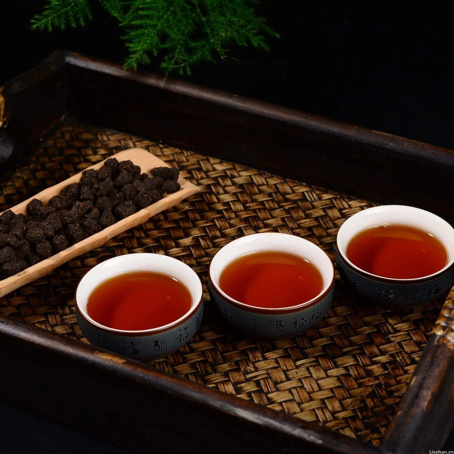 泡茶时，茶叶为什么要洗？如何洗茶？洗茶的作用