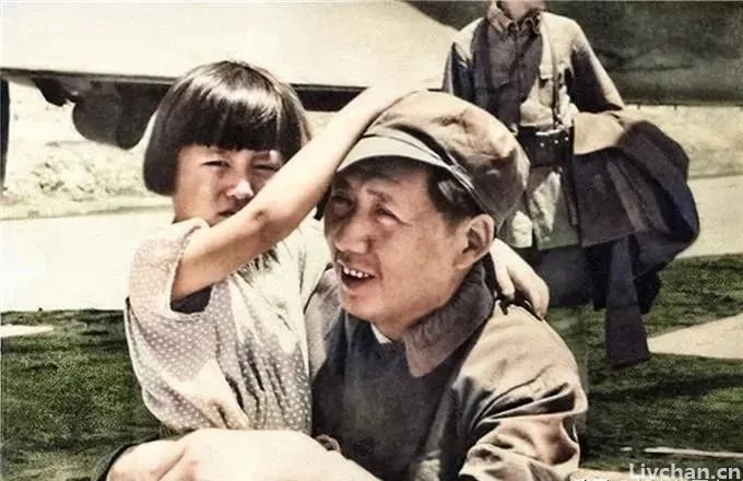 王若飞之子忆西柏坡岁月：“天塌下来有毛主席顶着”