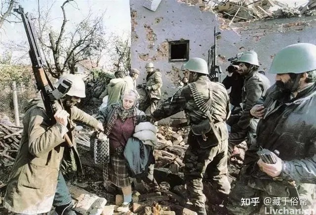 美国“误炸”中国驻塞尔维亚大使馆主谋10年后被枪杀 美国“误炸”中国驻塞尔维亚大使馆主谋10年后被枪杀
