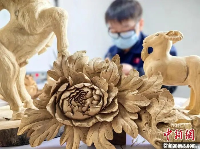 菏泽木雕：一刀一刻匠于心