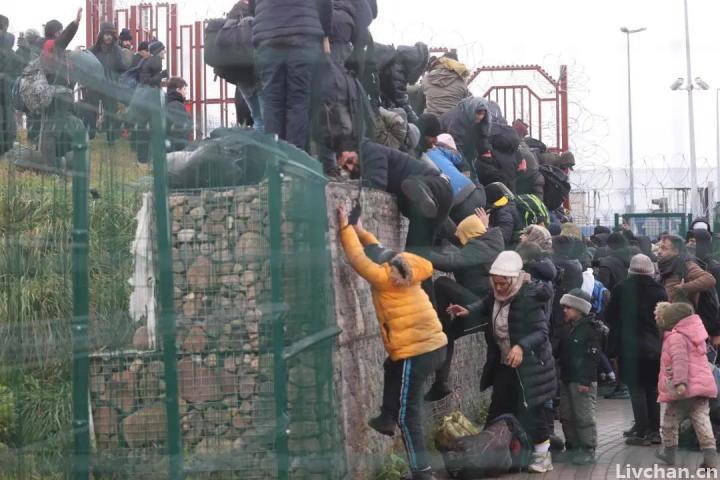 难民大军兵临城下，即将爆锤欧洲圣母