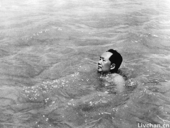 毛泽东传 第十三章 怀疑（1956—1957）（2）百花齐放