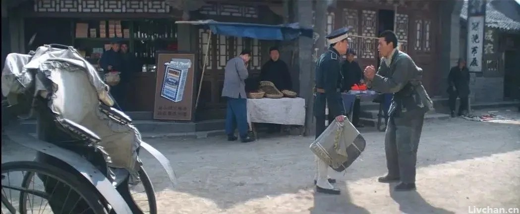 老舍的《骆驼祥子》，告诉我们旧社会普通百姓艰难的生活