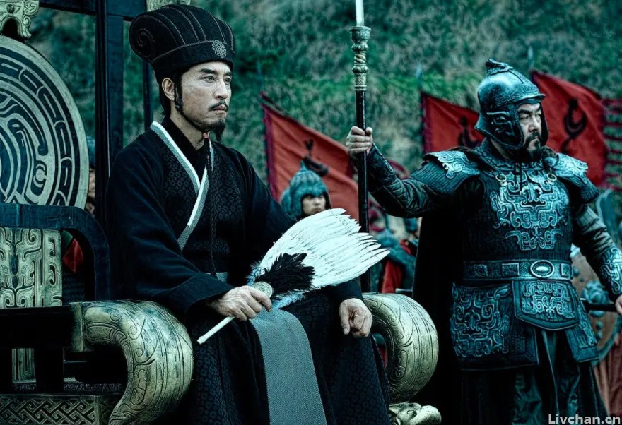 杜甫游武侯祠后写下《蜀相》，是给诸葛亮的深情挽歌，其中两句名垂千古