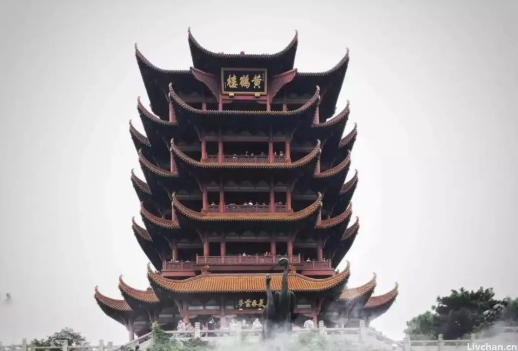黄鹤楼对李白冲击有多大？连跑2个地方写2首名作，终得千古名句