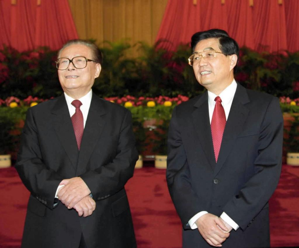 江泽民同志的外语水平究竟怎么样？
