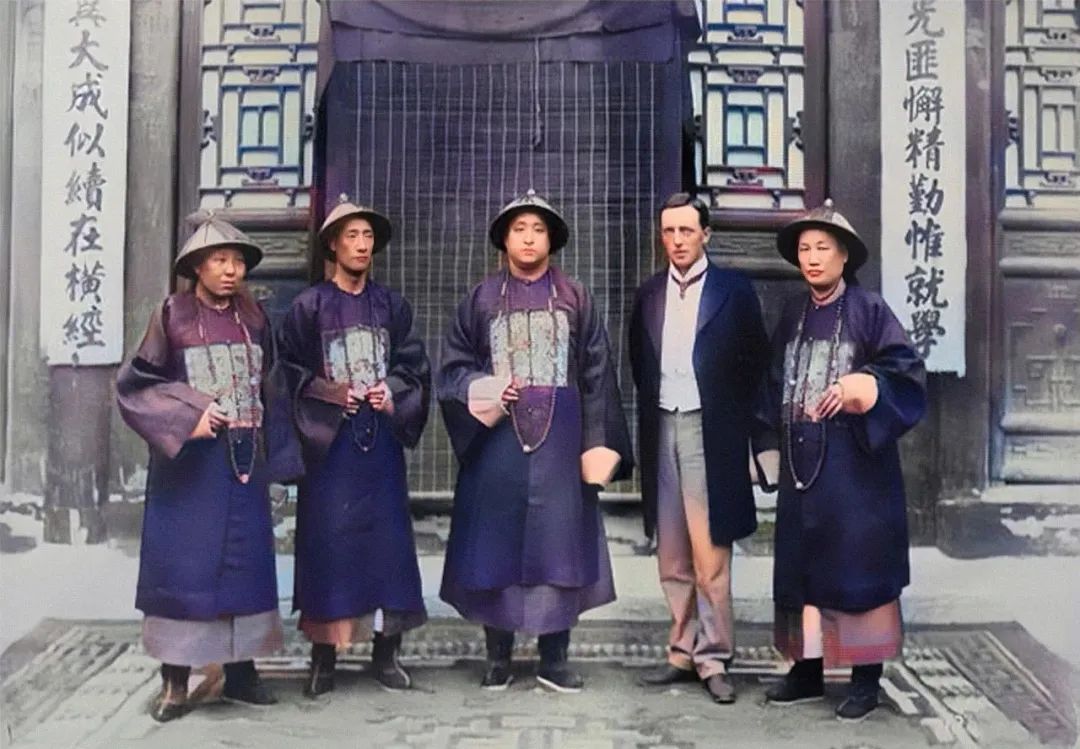 无以伦比,起底中国第一家族 无以伦比,起底中国第一家族