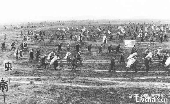 毛主席1949年亲自撰写的新年献词《将革命进行到底》