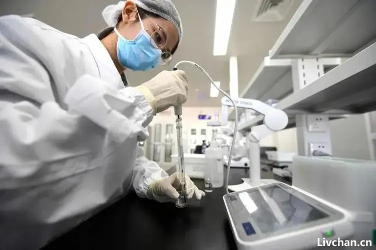 反华势力被中国网友力捧，共和党的套路怎么在中国玩得风声水起？