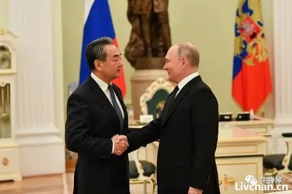 普京这次会见王毅，我们看到了一个很熟悉的东西