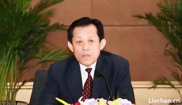 “大连巨贪”徐长元：6029亿，房子2714套，房本重108斤