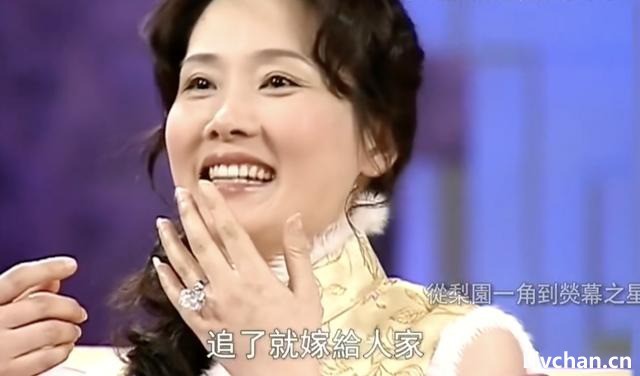 何赛飞，被封杀了？