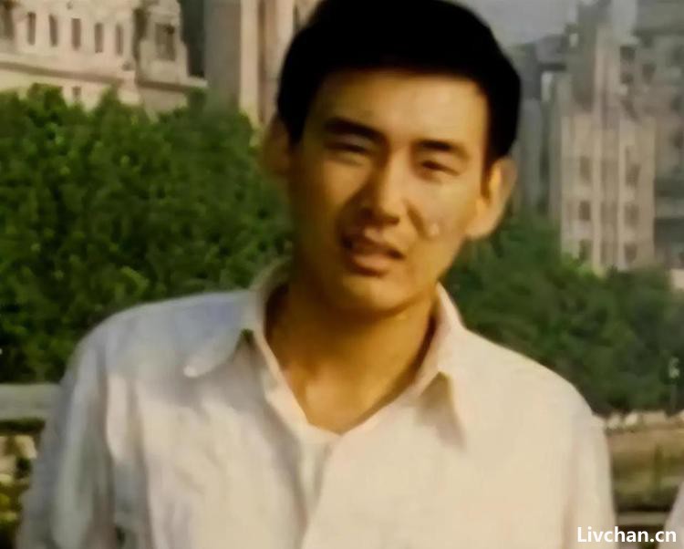 网络作家杨恒均（本名杨军）竟是间谍潜伏我国多年，2019年，因小说内容太真实而暴露