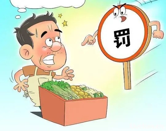 央视网评“农民杀自养猪分售700被罚5万”：法理背后还有人心！