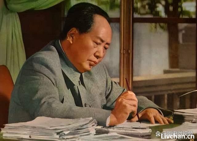瞿秋白提议将汉字拉丁化，赵元任写下96字奇文反驳，全文一个读音