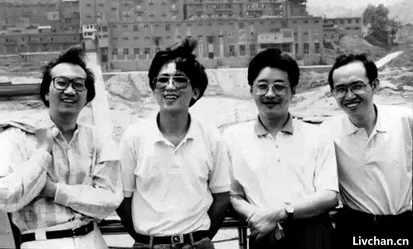 摇荡的钟摆  · 极简改革开放史 ·