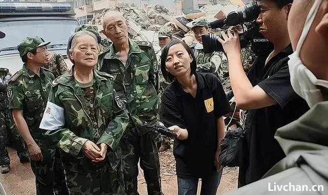 央视主持人柴静：从公知女神到跌落神坛，她到底做了什么？
