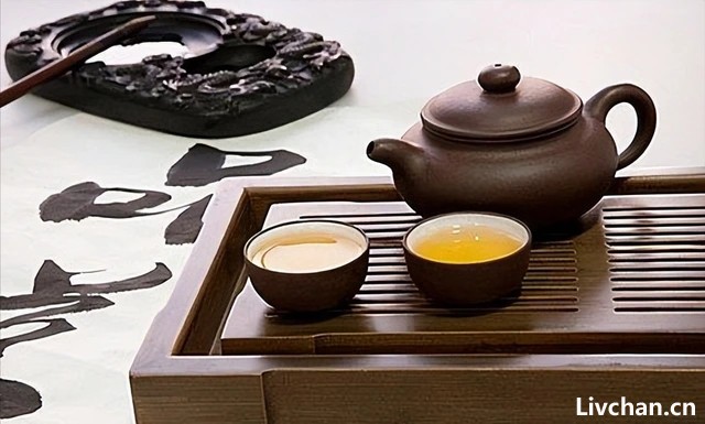 王维的《画》文征明的《东禅寺》都充满禅意