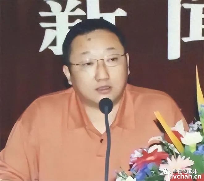 袁亚飞——昔日南京首富沦为老赖，3年玩坏个千亿集团