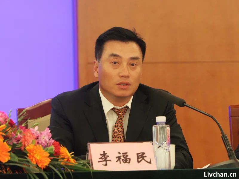 “北极鲶鱼”爷爷钟庚赐被开除党籍、收缴违法所得——曾淡定声称“我老老实实干到退休”