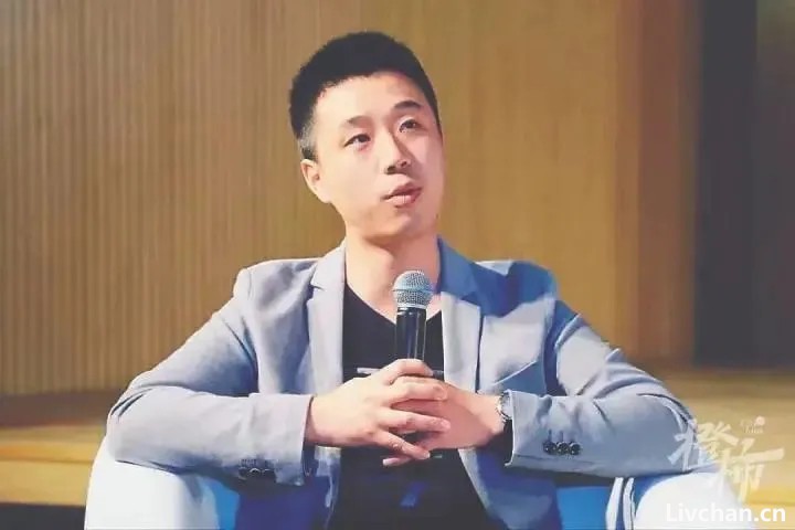 中国科幻作家海漄凭借小说《时空画师》获得雨果奖最佳短中篇小说奖