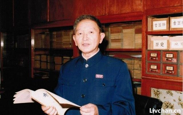 二里头已发现74年，西方为何仍否定夏朝？夏朝记录缺失是否是因为“焚书坑儒”？