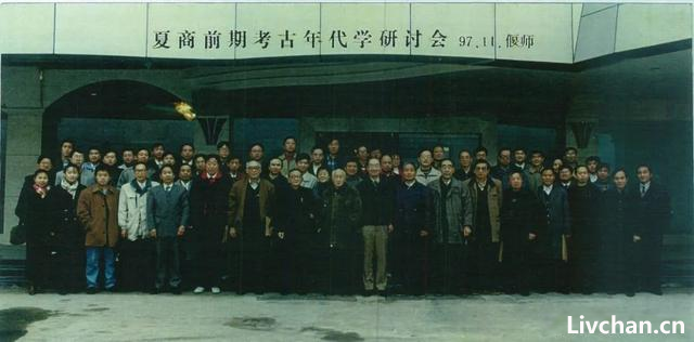 二里头已发现74年，西方为何仍否定夏朝？夏朝记录缺失是否是因为“焚书坑儒”？