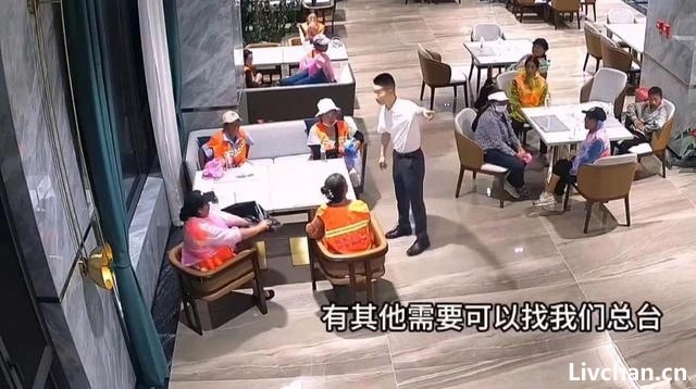 读者：摧毁一个成年人的体面，10块钱就够了！