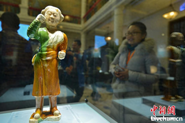 远人尽有如归乐, 此是唐家全盛时