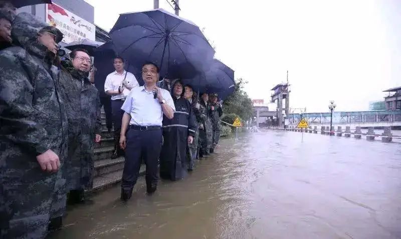 总理的腰带！