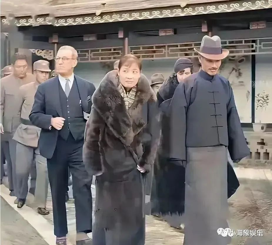 亲共的蒋介石，把儿子送到了苏联