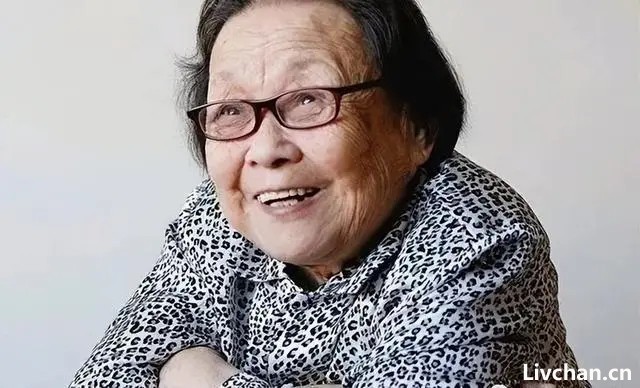 揭露艾滋村的高耀洁在纽约孤独去世,为还原“河南血祸”，80岁远走美国