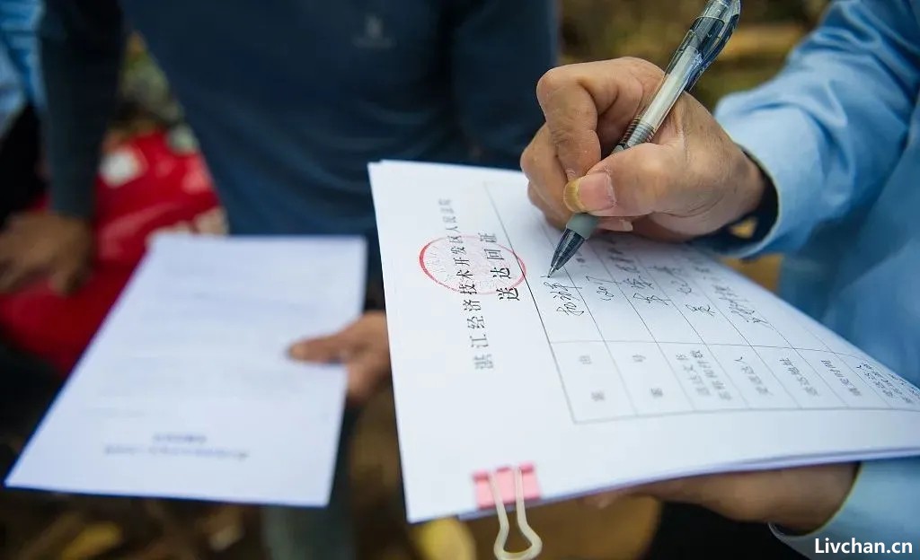 凤凰网-风声｜普通人再也查不到法院判决，这意味着什么？