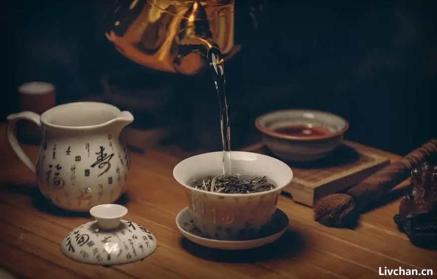65岁大叔，喝浓茶10余年，最终含泪吃下“教训”，茶友反思