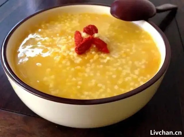 胃病不能吃“馒头”？建议：想要养胃，尽量避开这4种食物