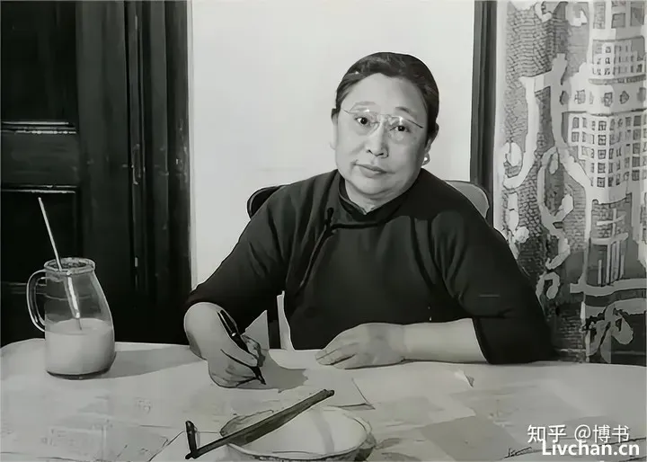 1981年92岁的杨步伟去世,丈夫赵元任痛哭流涕:我再也没有家回了