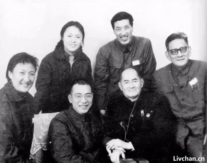 徐迟跳楼之谜 徐迟跳楼之谜