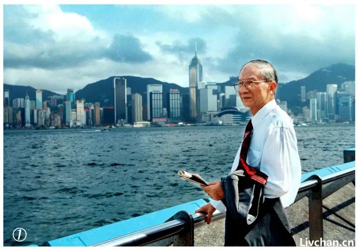 一名香港小贩的离世，为何让一座城动容？
