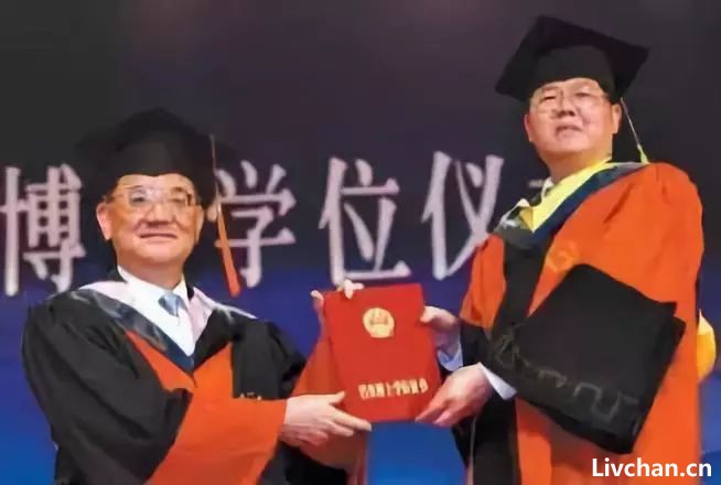 中国一流大学校长们的“洋相”：足够出一本笑话集了！